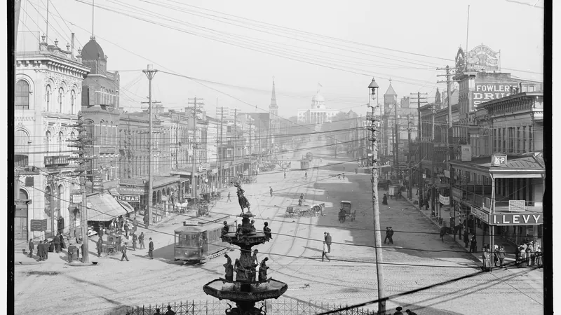 Dexter Avenue in Montgomery, AL, the historic core where pre-war construction makes termite inspections routine